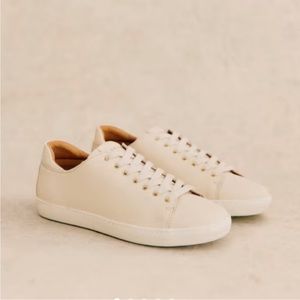 Sezane Jack Trainer in Smooth Ecru Size EU 39